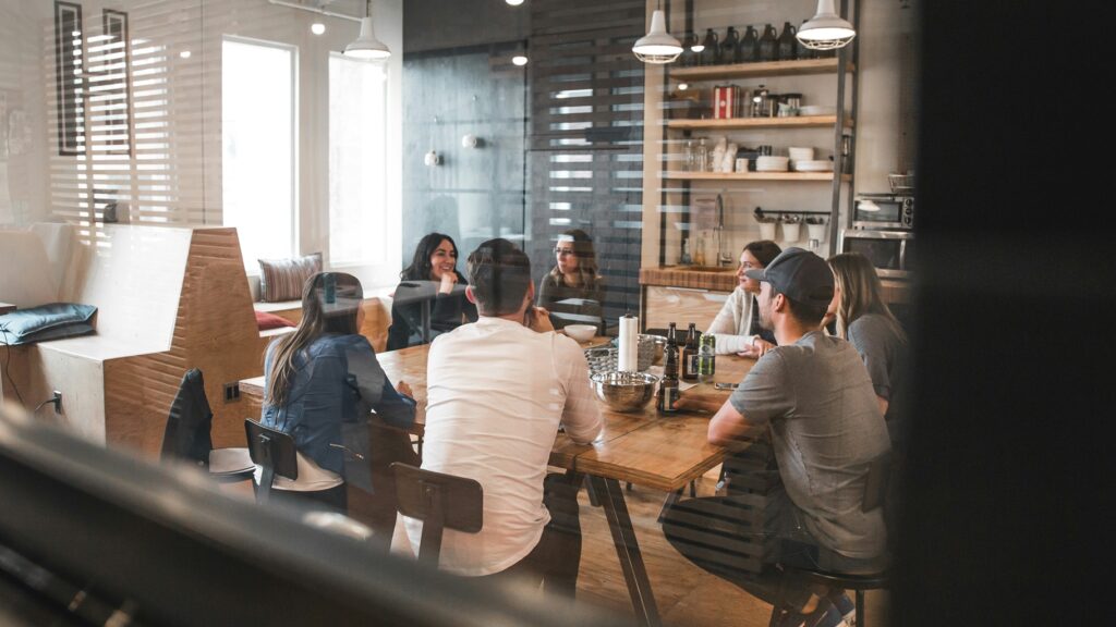 Diferencias entre Agencias de Representación de Influencers y Agencias de Marketing de Influencers - TREND Pixel Agency | Agencia de Marketing de Influencers Gamers representación de influencers